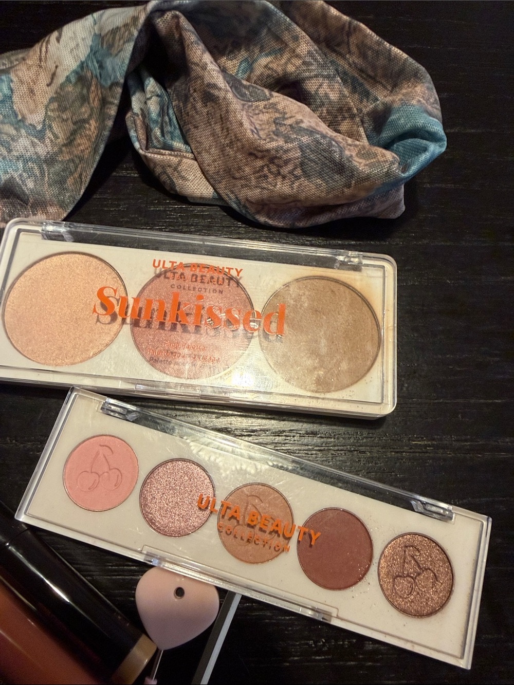 Bundle - Picture 3 of 7